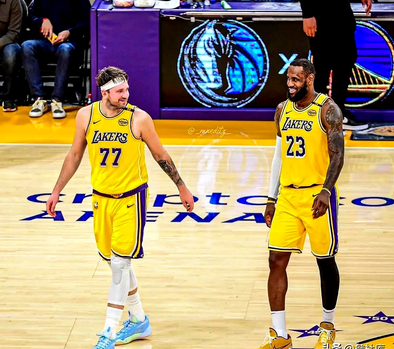 爱游戏体育-东契奇连续十二场比赛得分超过战术调整，巴黎圣日耳曼不断突破！